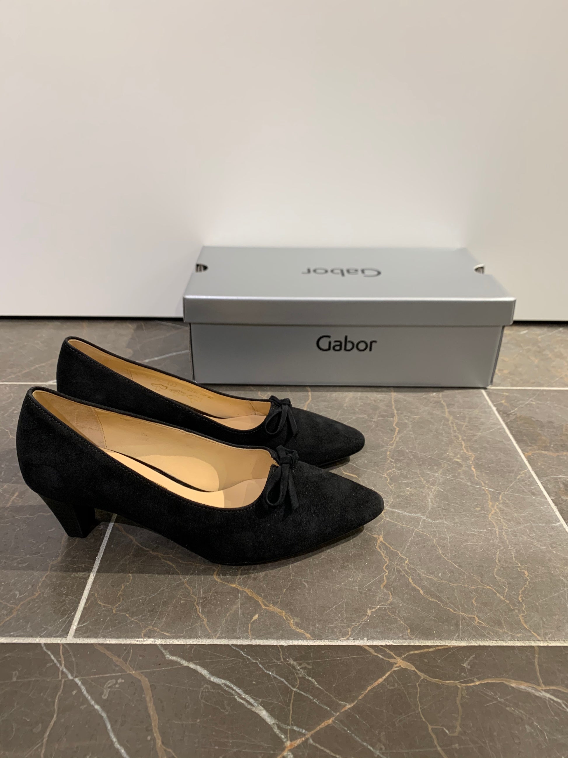 Gabor, Pump - Sort, dame sko med hæl, 25.147.17 - Butik i Aalborg Nørresundby – Schou Bertelsen Sko