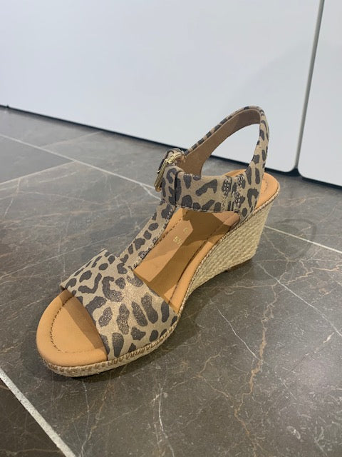 Gabor leopard cheap print sandals