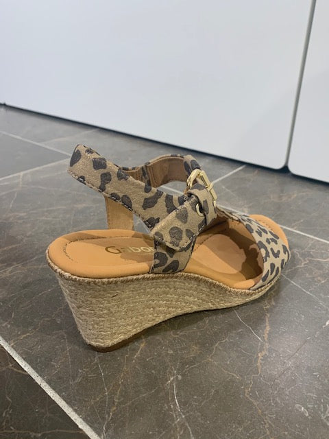 Gabor leopard sale print sandals